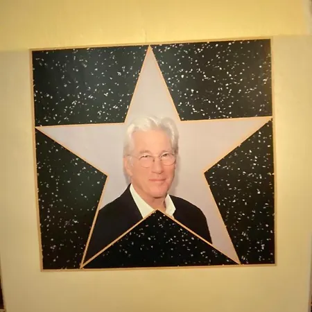 Pensión Hollywood 3*